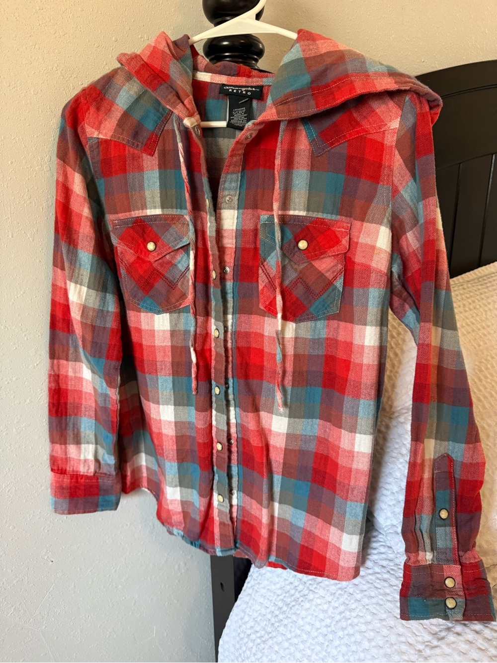 Wrangler Retro Red Plaid Hooded Flannel Shirt